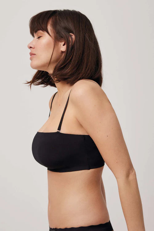 REGGISENO A FASCIA YSABEL MORA