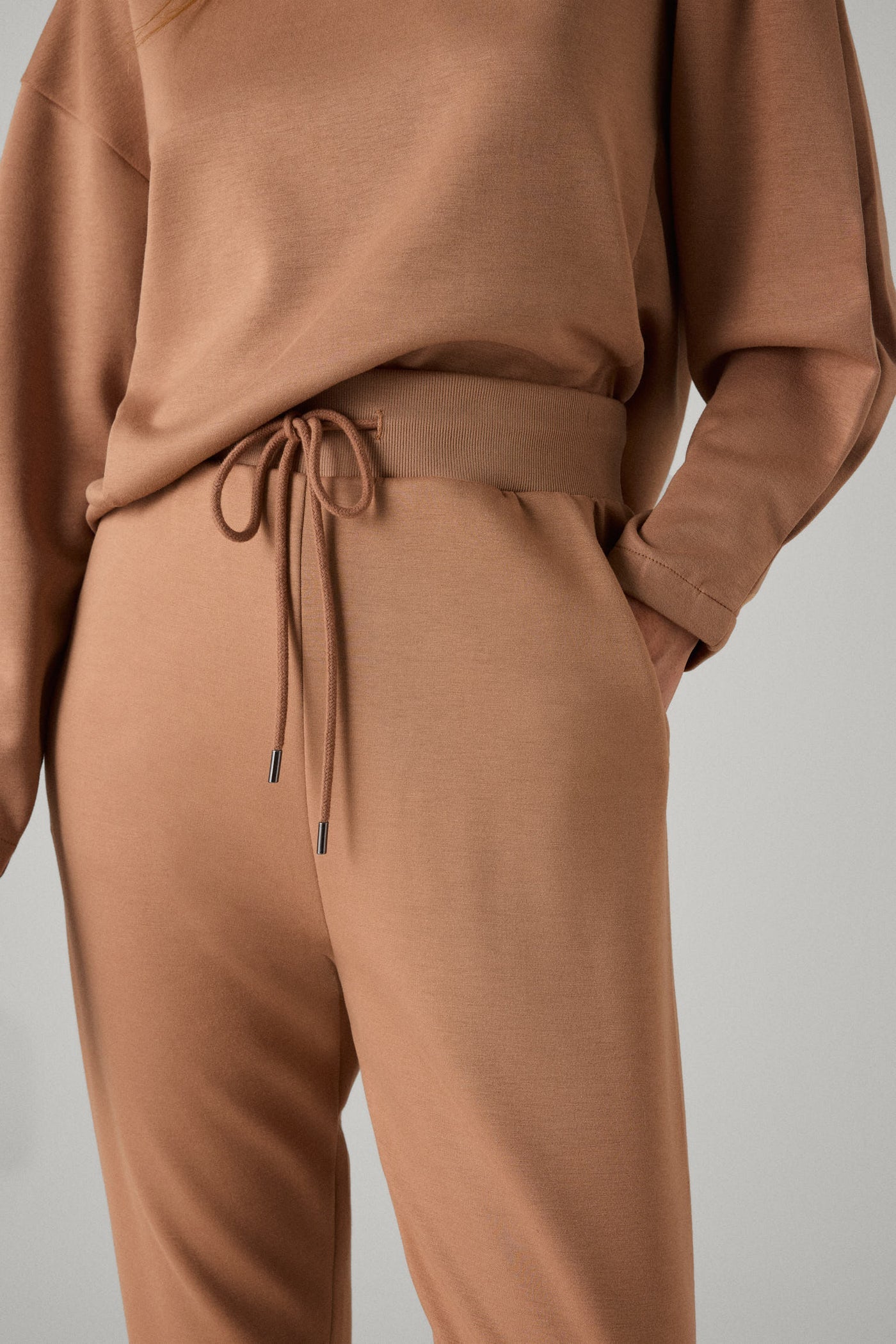 PANTALONI JOGGER TINTA UNITA CANNELLA YSABEL MORA