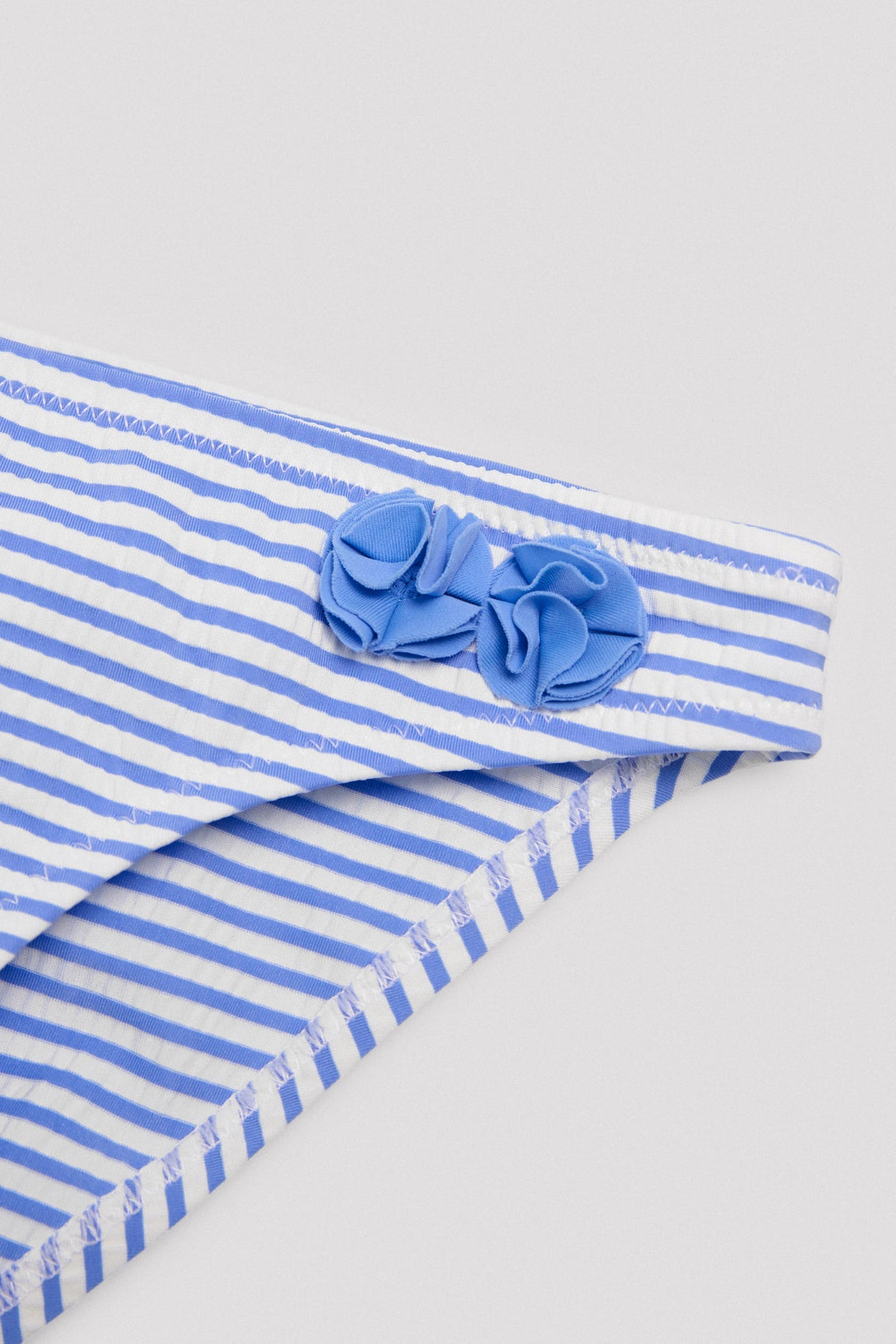 SLIP BIKINI BAMBINA CON STAMPA A RIGHE YSABEL MORA