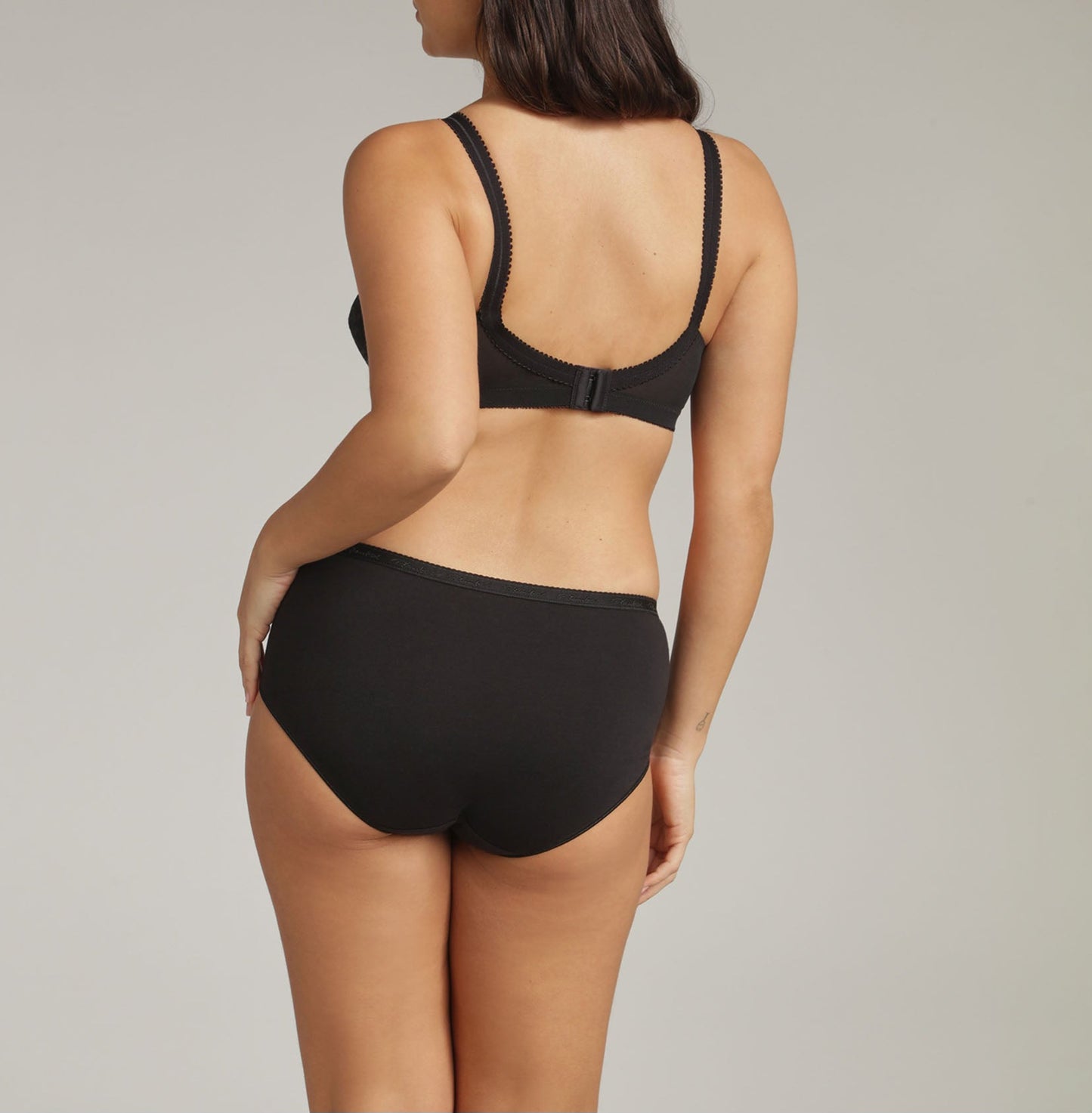 REGGISENO CRISS CROSS 556 SENZA FERRETTO NERO PLAYTEX