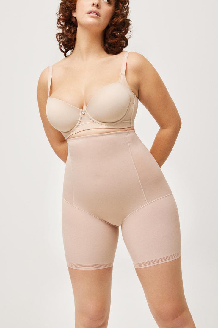 PANTY A VITA MOLTO ALTA CONTENITIVO YSABEL MORA