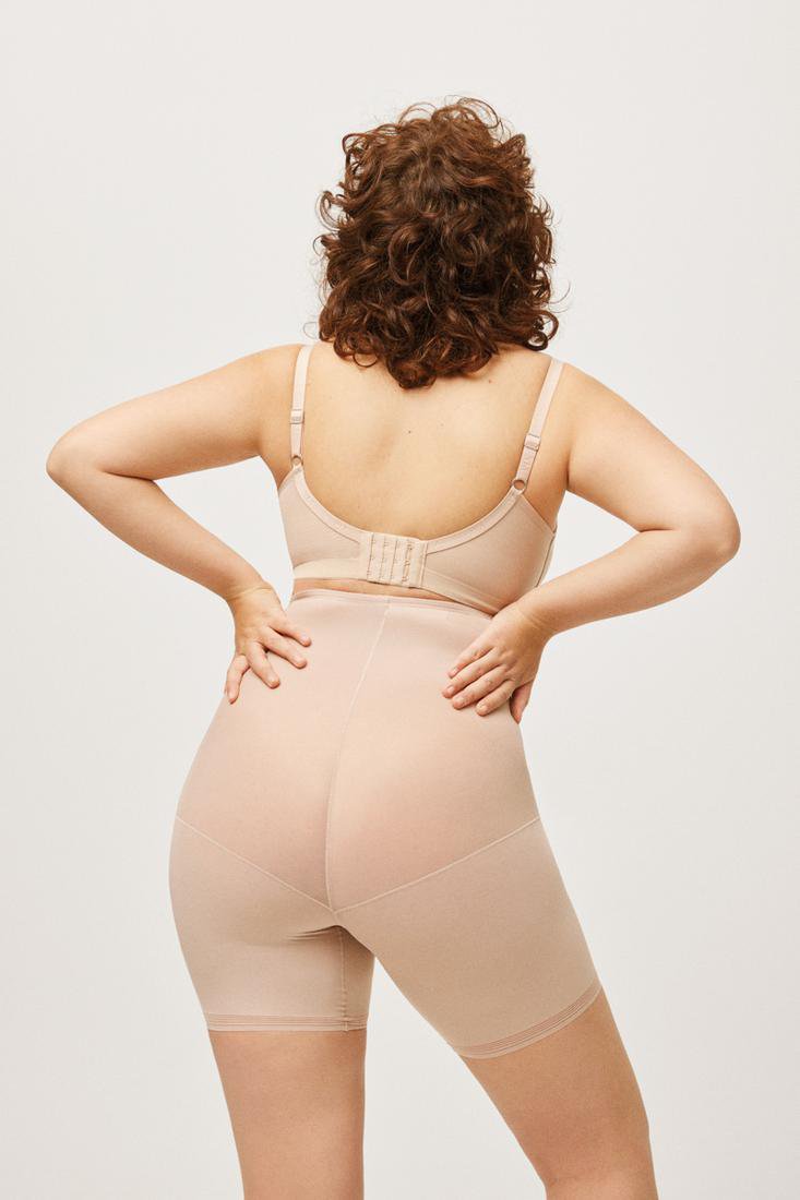 PANTY A VITA MOLTO ALTA CONTENITIVO YSABEL MORA
