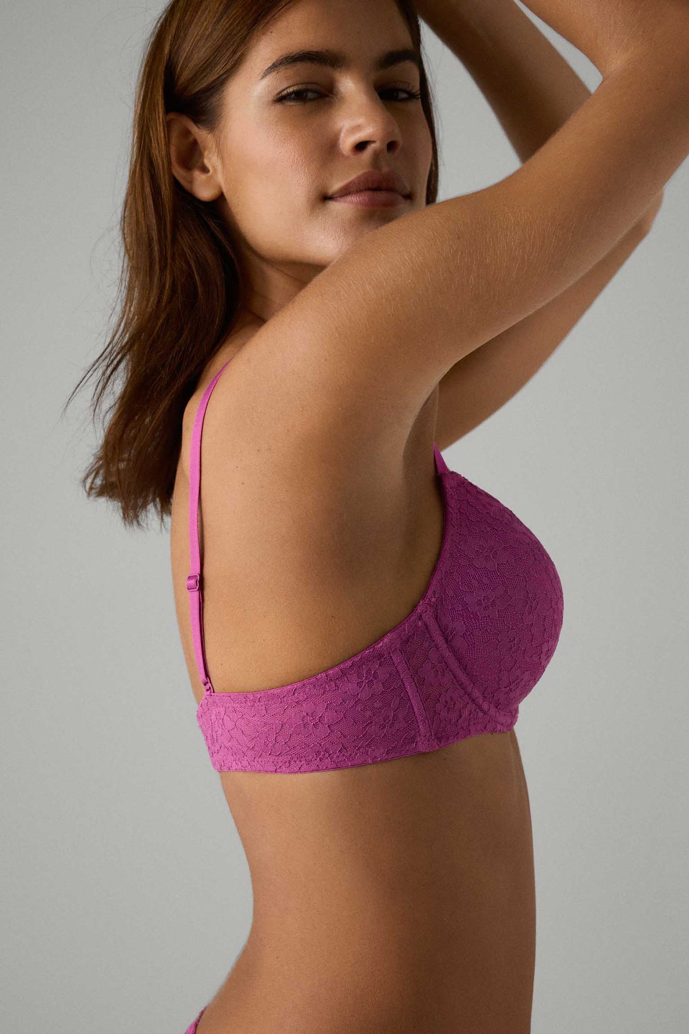 REGGISENO PUSH-UP BERRY IN PIZZO YSABEL MORA