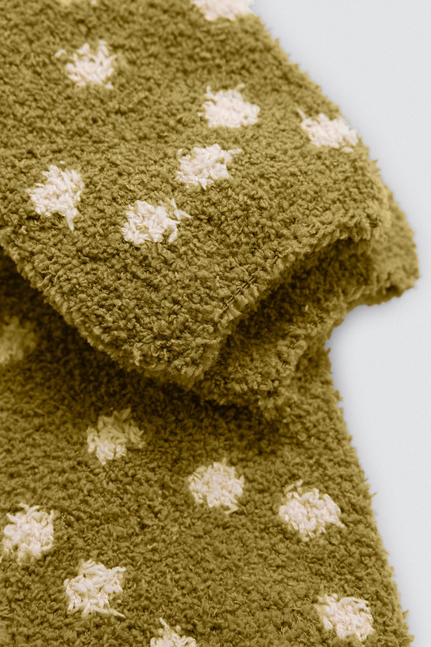 CALZINI IN FLANELLA EXTRA MORBIDI CON STAMPA A POIS YSABEL MORA