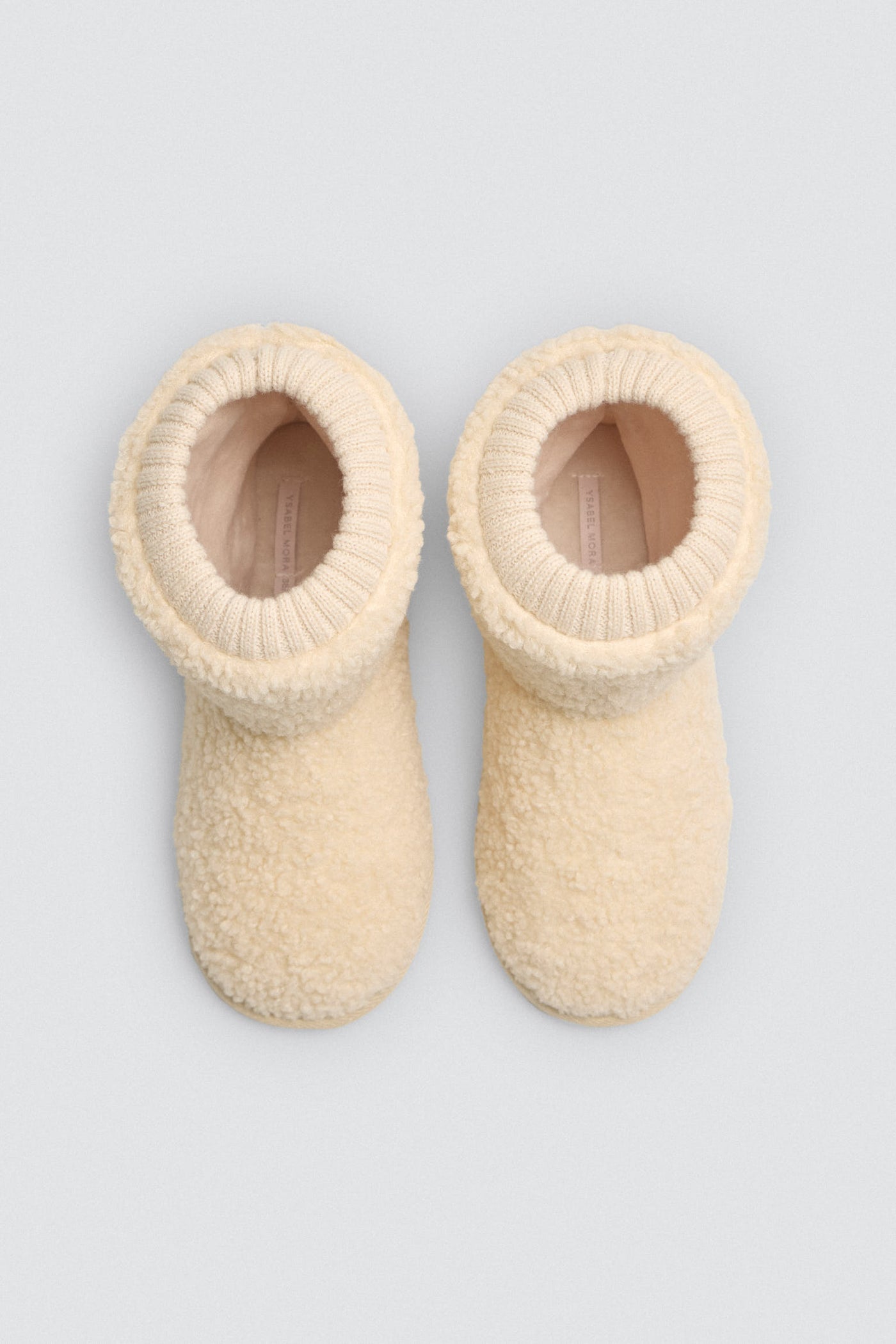 STIVALETTI DA CASA IN SHEARLING CON BORDINO A COSTE YSABEL MORA