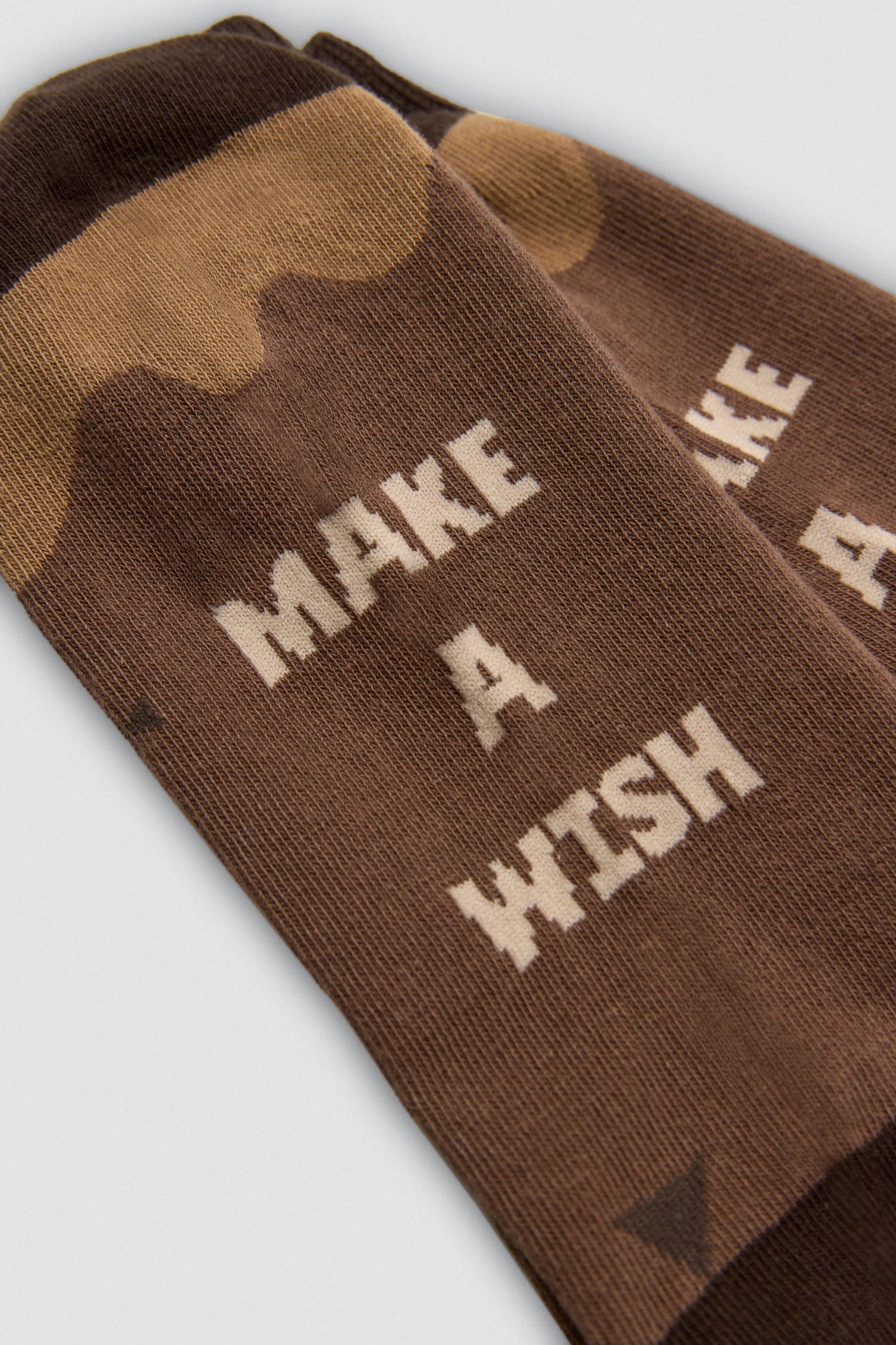 CONFEZIONE REGALO DA 3 CALZINI A FORMA DI MUFFIN AL CIOCCOLATO YSABEL MORA