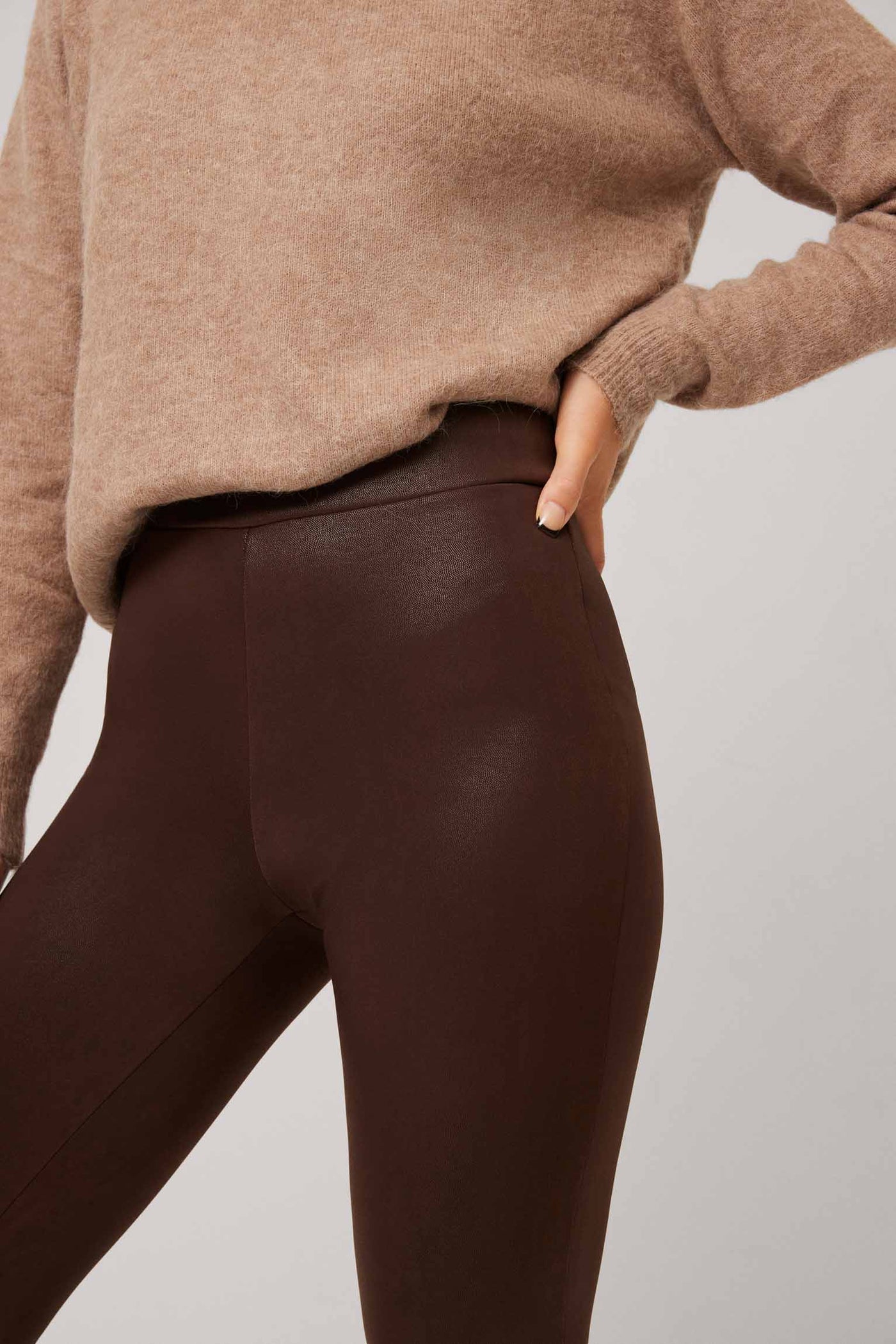 LEGGINGS TERMICO CHOCOLATE EFFETTO PELLE YSABEL MORA