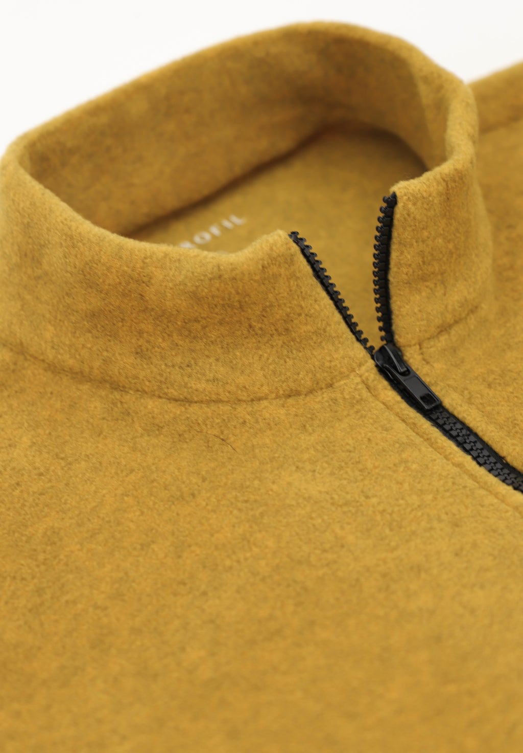 GIACCA IN PILE CON TASCHE PEROFIL