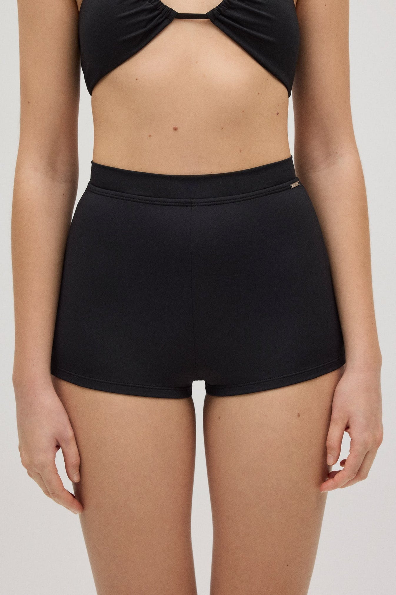 PANTALONCINO BIKINI NERO YSABEL MORA