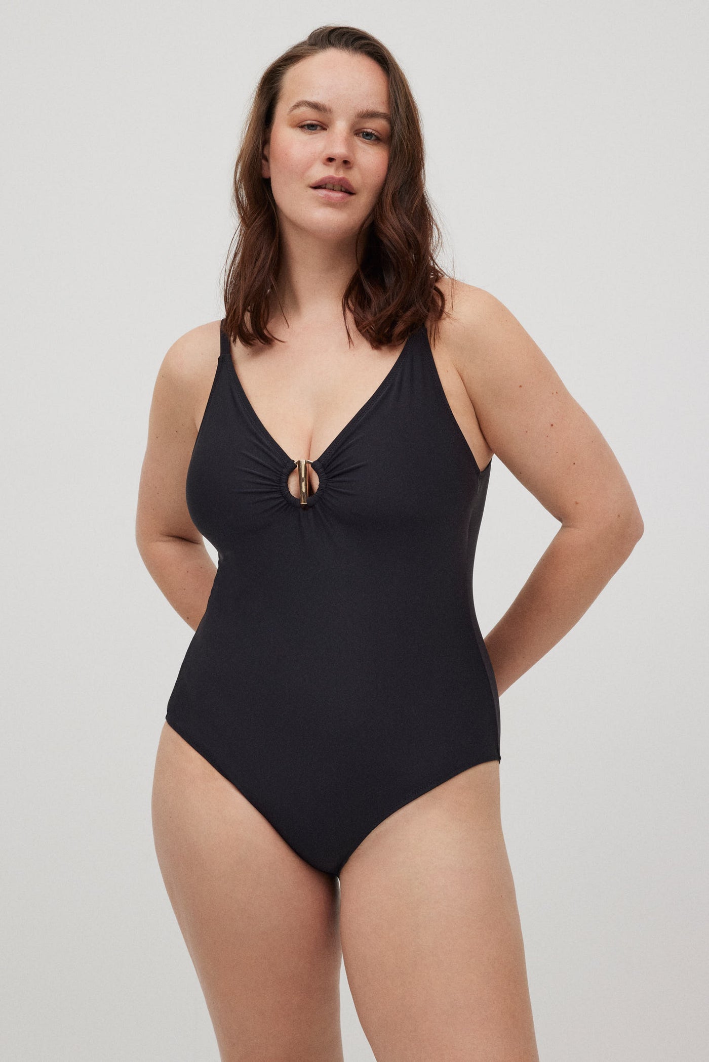 COSTUME DA BAGNO INTERO MODELLANTE NERO YSABEL MORA