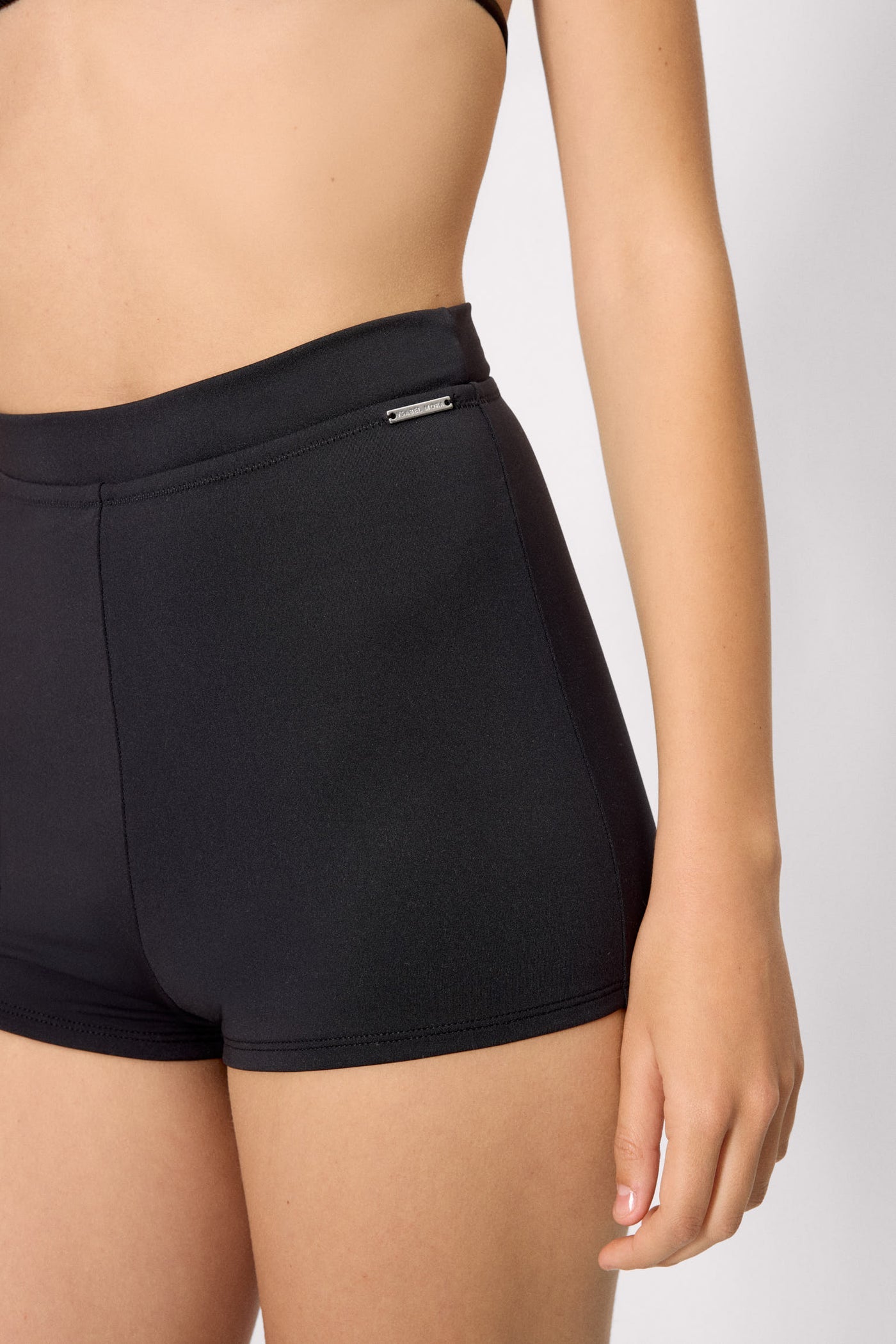 PANTALONCINO BIKINI NERO YSABEL MORA