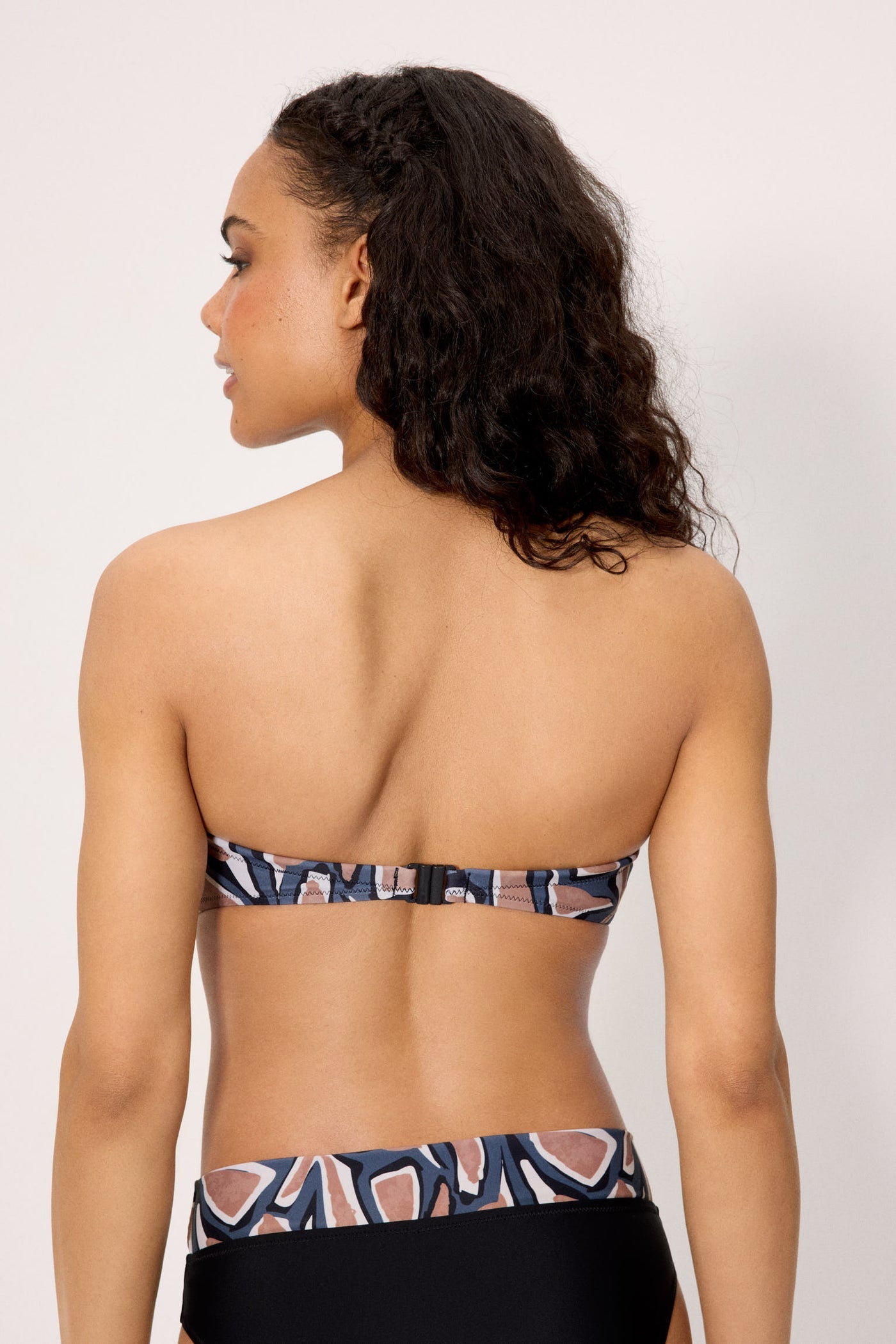 REGGISENO BIKINI A FASCIA COPPA C CON STAMPA ASTRATTA YSABEL MORA