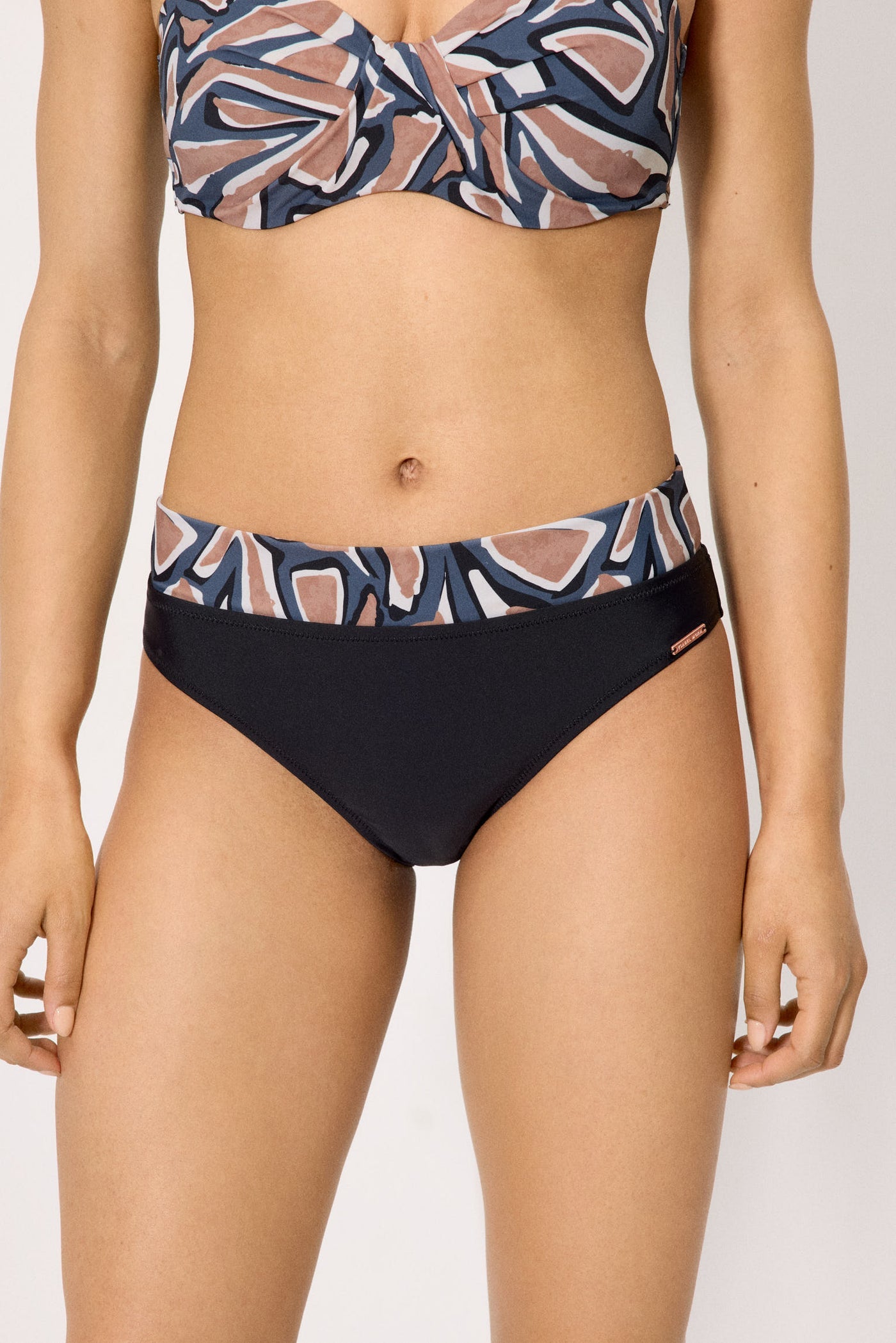SLIP BIKINI CON FASCIA REGOLABILE YSABEL MORA