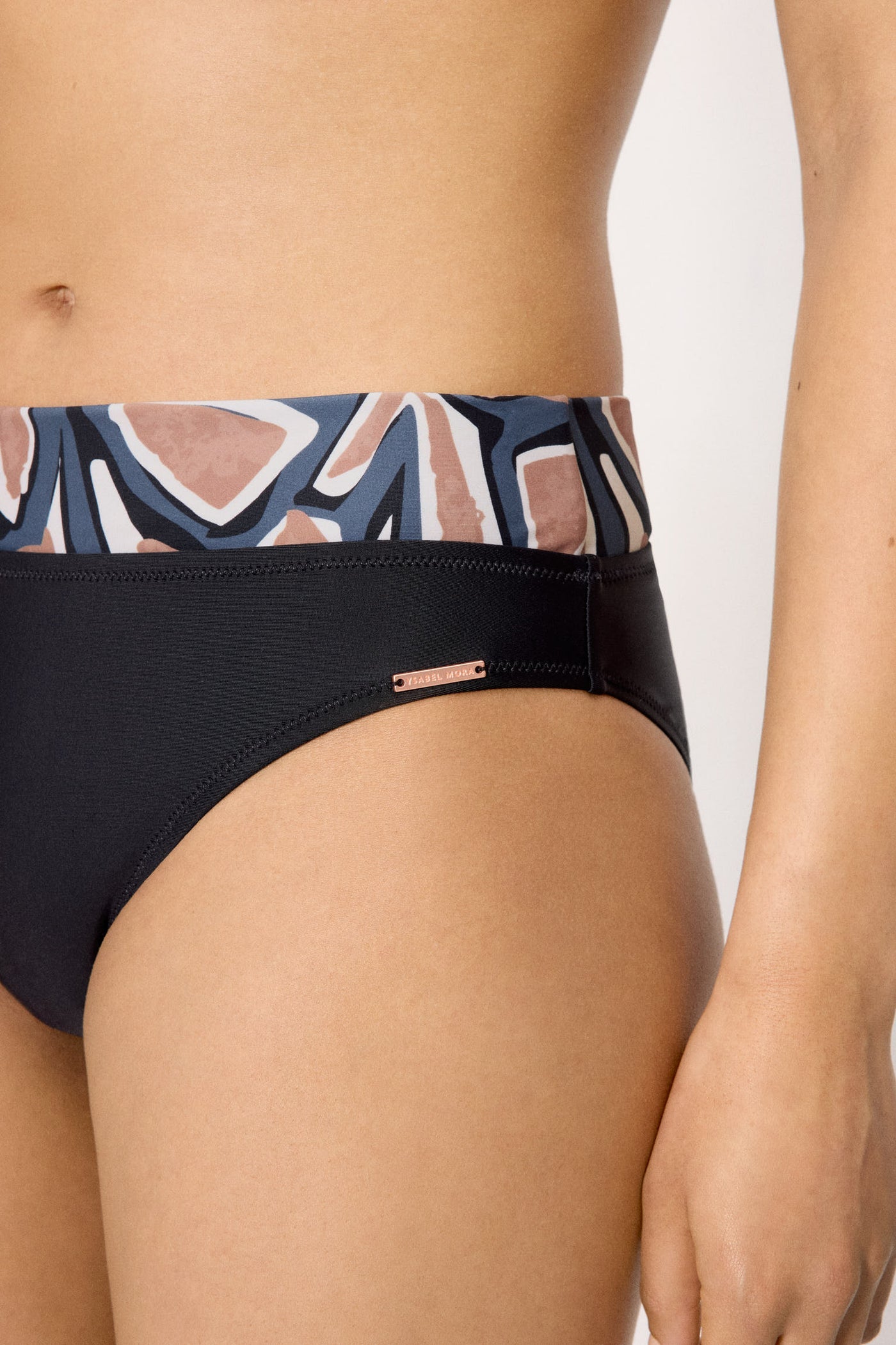SLIP BIKINI CON FASCIA REGOLABILE YSABEL MORA