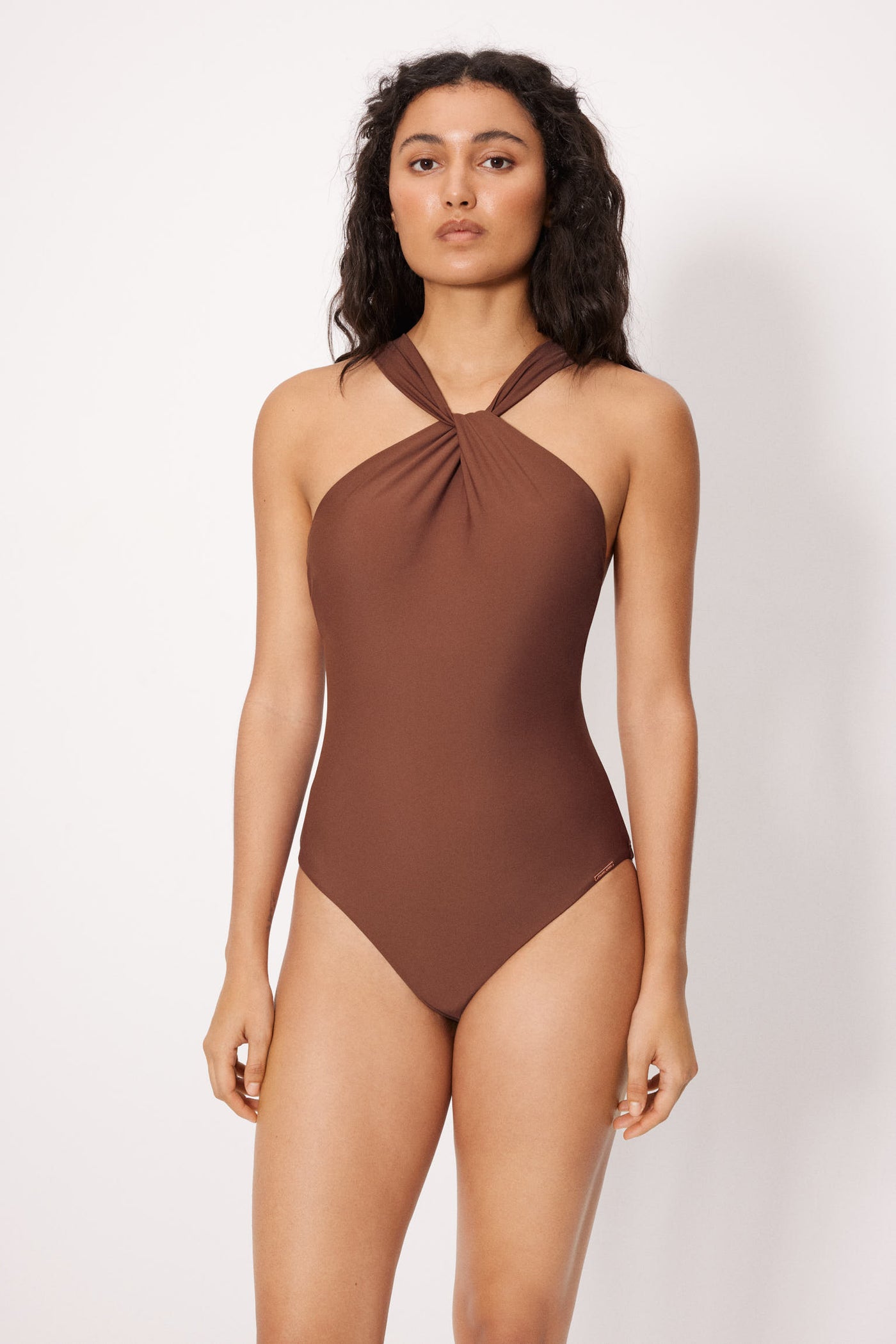 COSTUME INTERO DA BAGNO SCOLLO INTRECCIATO COPPA B YSABEL MORA