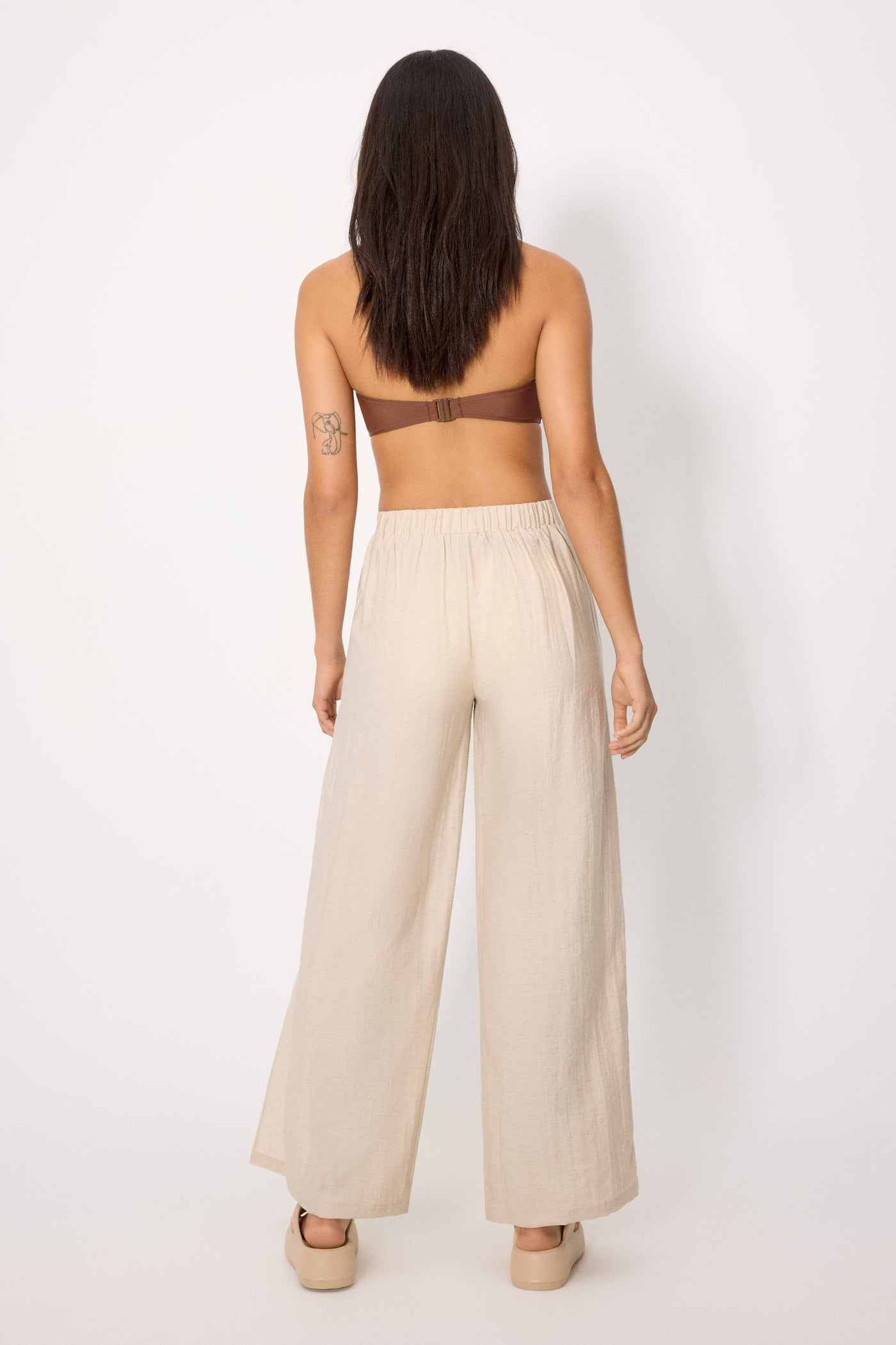 PANTALONI ESTIVI CON SPACCHI IN LINO E VISCOSA BEIGE YSABEL MORA