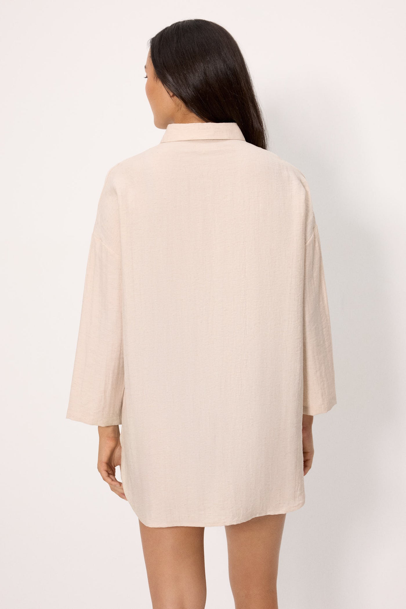 CAMICIA DA SPIAGGIA LUNGA IN LINO E VISCOSA BEIGE YSABEL MORA