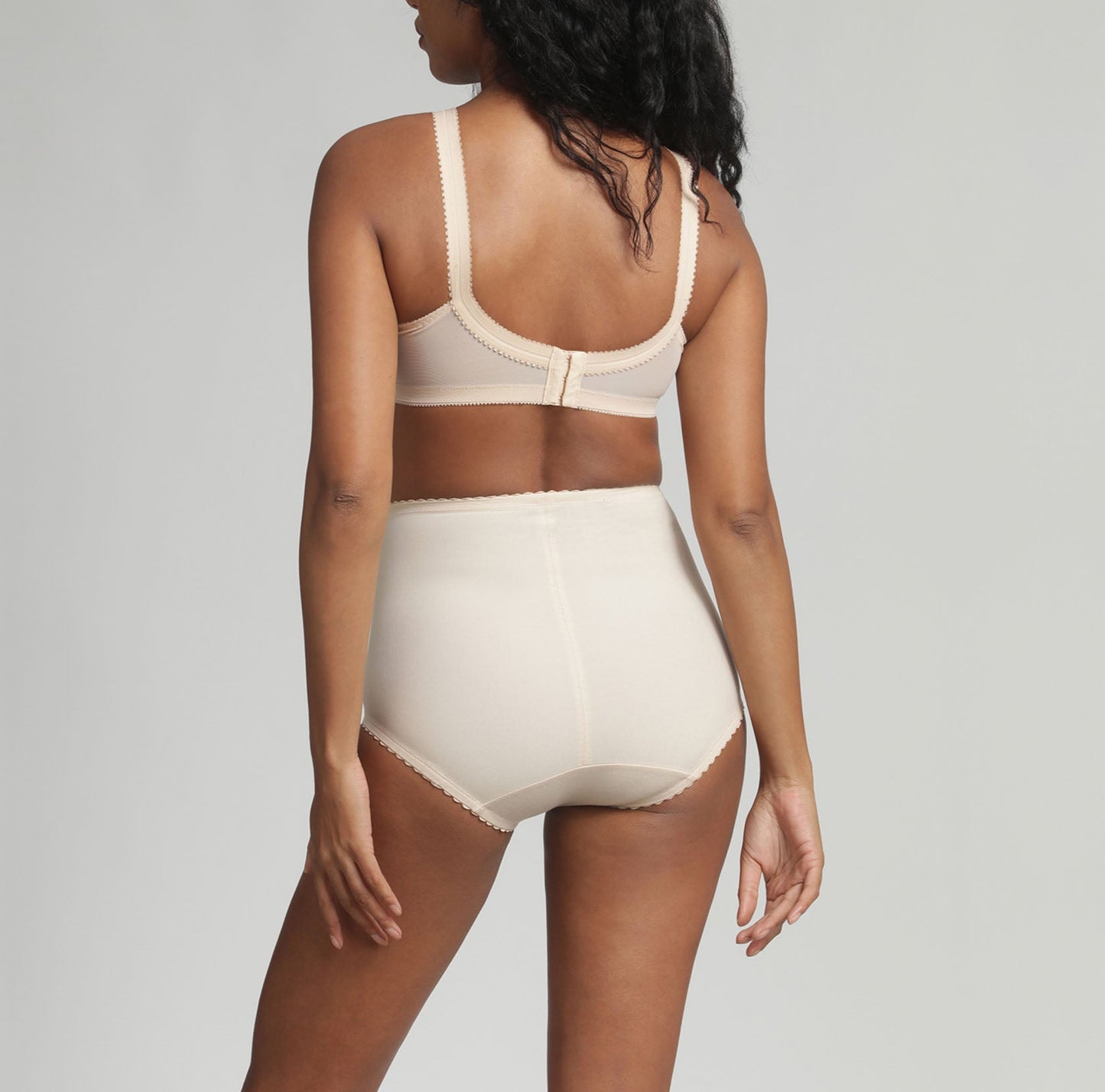 REGGISENO CRISS CROSS 556 SENZA FERRETTO BEIGE PLAYTEX