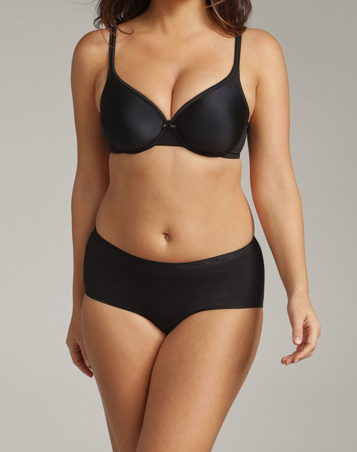 REGGISENO SATINY CON FERRETTO NERO PLAYTEX